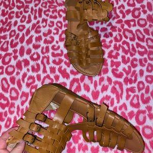 Cute shoes barley worn just been in closet